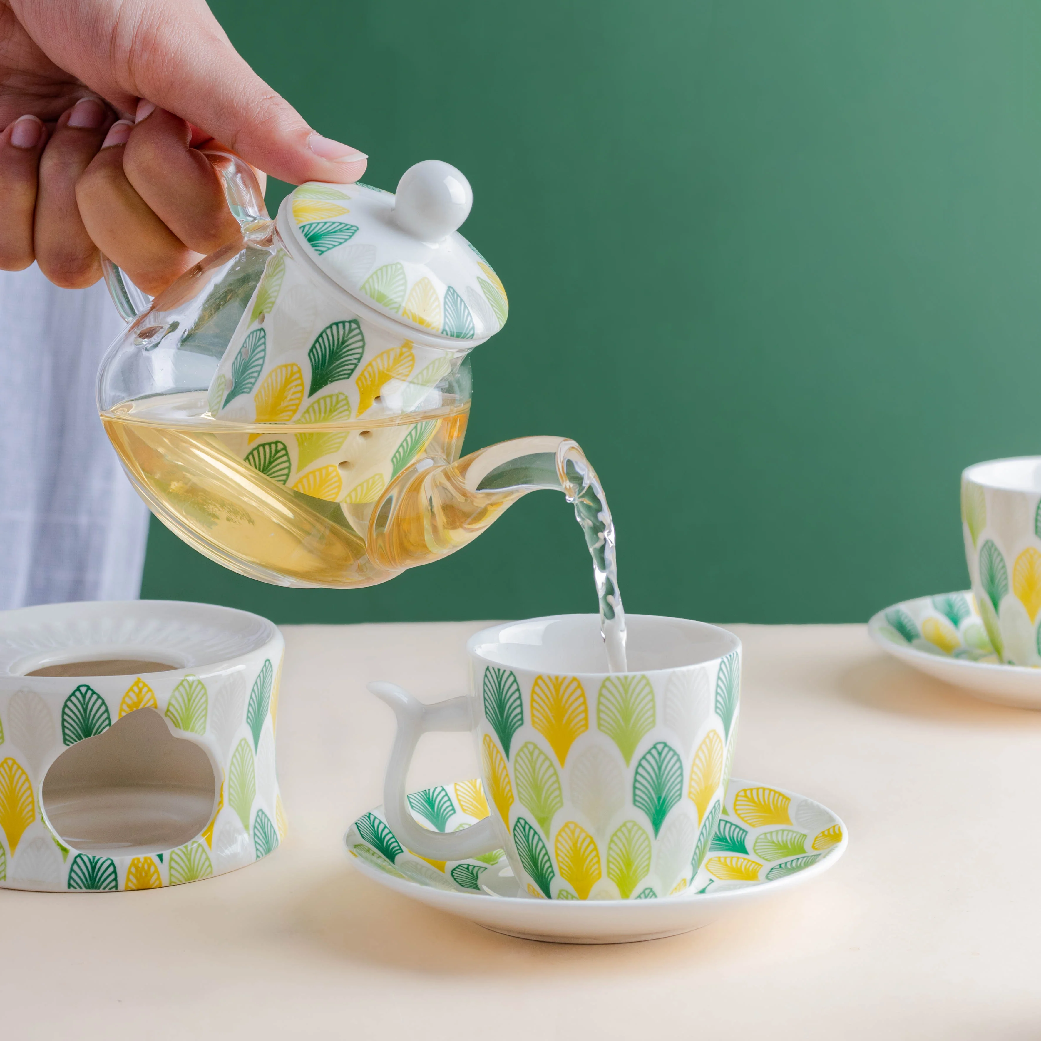 JARDIN Vintage Tea Set - Image 2