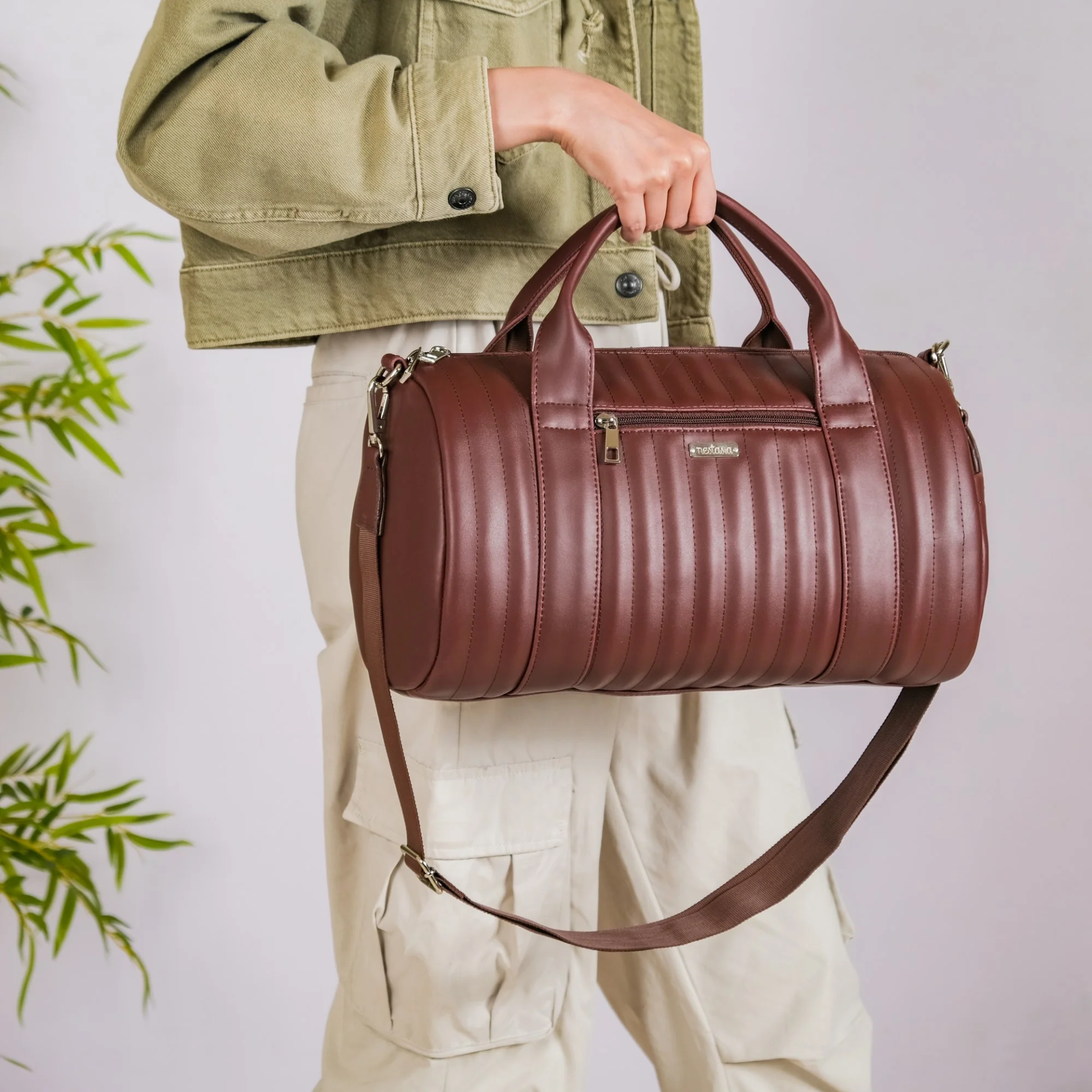 Wanderlust Duffle Bag Brown Small 14x7 Inch - Image 6