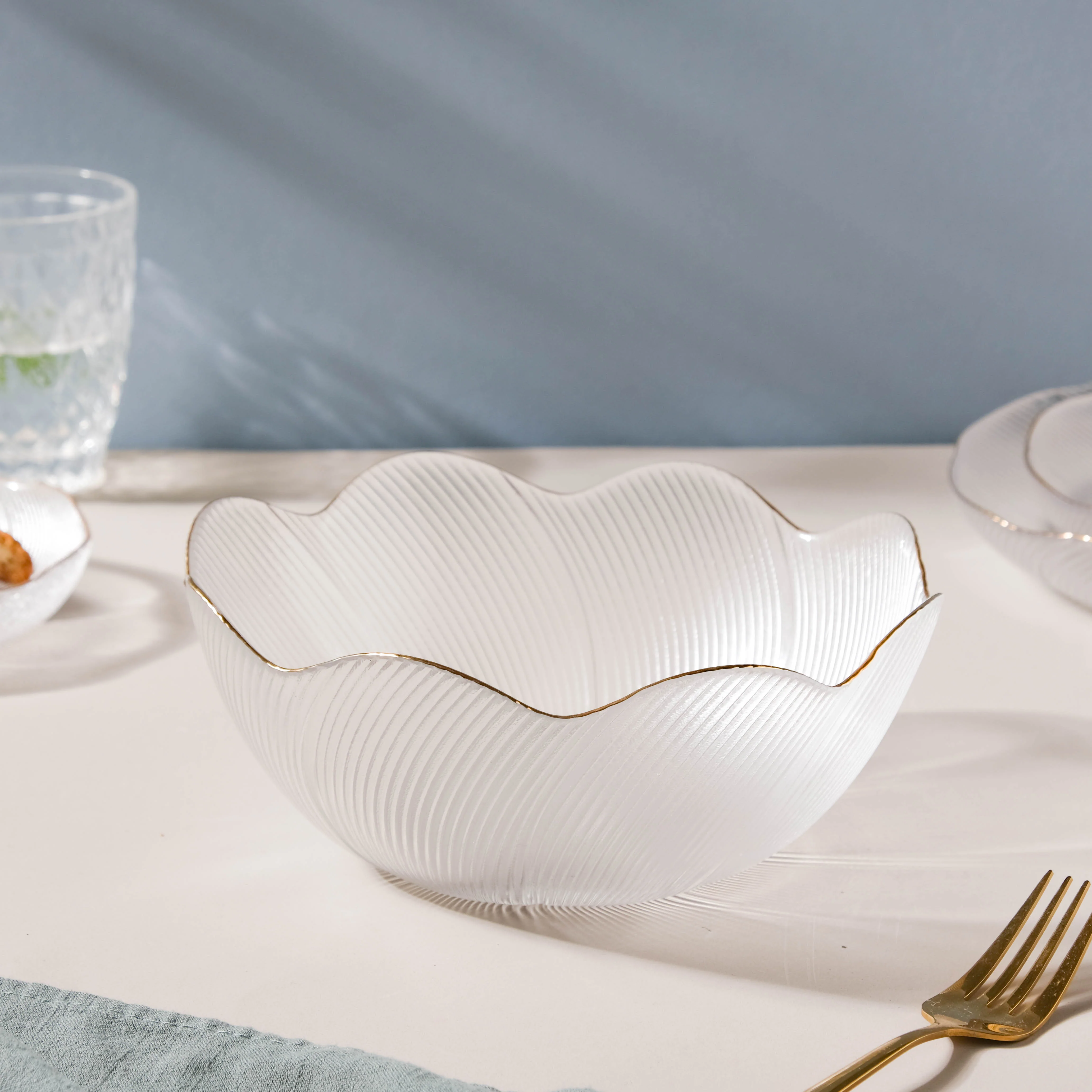 Wavy Glass Serving Bowl