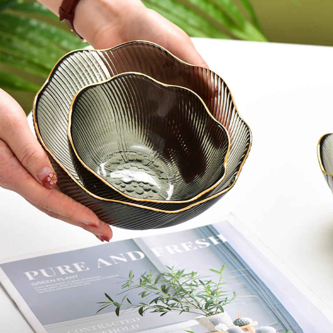 Wavy Glass Serving Bowl Grey - Image 10