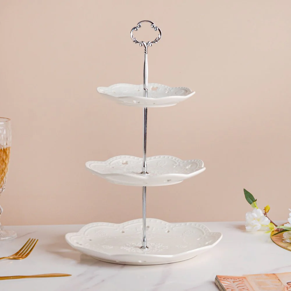 White Crochet Ceramic 3-tier Cupcake Stand - Image 4