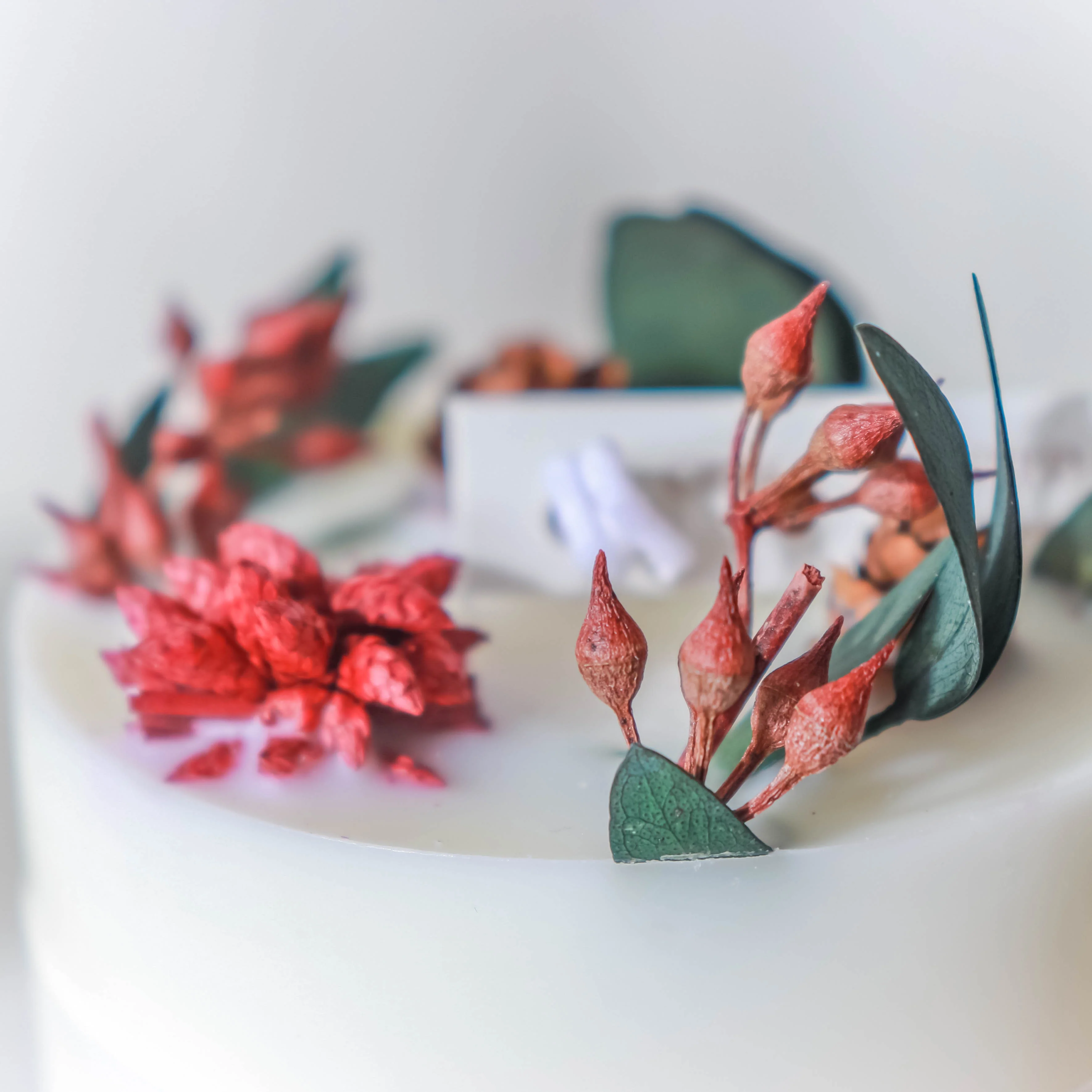 White Scented Candle - Image 26